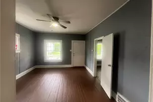 10304 Shale Ave, Loveland, OH 44104 - Photo 7