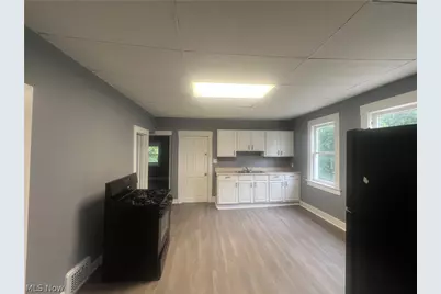 10304 Shale Avenue #1, Loveland, OH 44104 - Photo 3