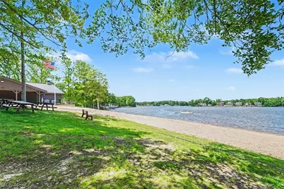 62 Rockaway Drive, Roaming Shores, OH 44085 - Photo 13