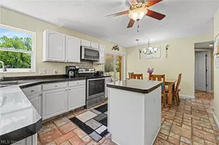 62 Rockaway Dr, Roaming Shores, OH 44085 - Photo 19
