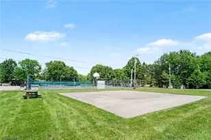 62 Rockaway Dr, Roaming Shores, OH 44085 - Photo 11