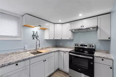 2017 Fulton Road NW, Canton, OH 44709 - Photo 7