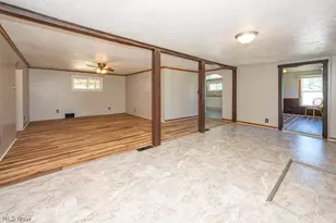 323 Steubenville Rd SE, Carrollton, OH 44615 - Photo 5