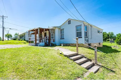 323 Steubenville Road SE, Carrollton, OH 44615 - Photo 3