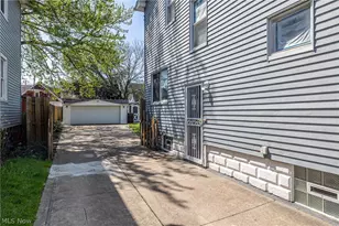 12708 Dove Ave, Loveland, OH 44105 - Photo 3