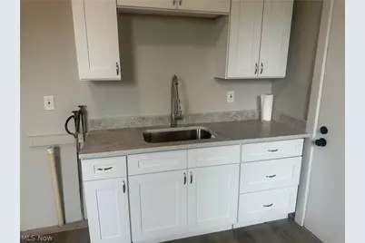 2055 W 65th Street, Loveland, OH 44102 - Photo 9