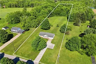 904 Lenox-New Lyme Rd, Jefferson, OH 44047 - Photo 11