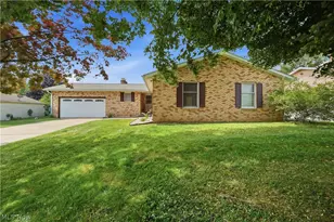 4647 Beverly Ave NE, Canton, OH 44714 - Photo 1