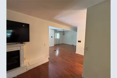514 Michael Lane, Zoar, OH 44697 - Photo 9