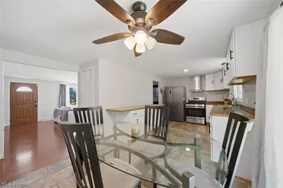 3825 34th Street NE, Canton, OH 44705 - Photo 9