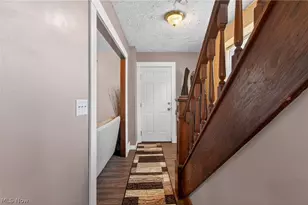 1303 Tremont Ave SW, Massillon, OH 44647 - Photo 5