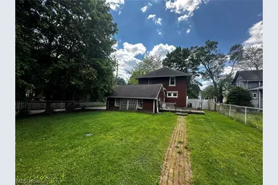 3771 Edison Street NW, Uniontown, OH 44685 - Photo 5
