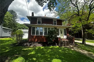3771 Edison St NW, Uniontown, OH 44685 - Photo 1
