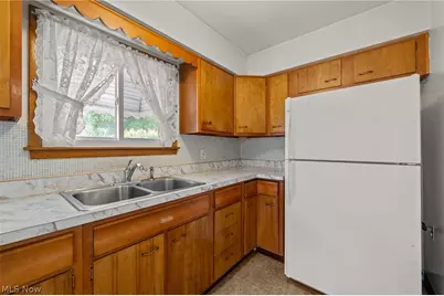 2129 Silverdale Avenue, Loveland, OH 44109 - Photo 9