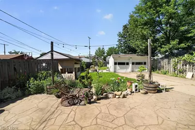 2902 Russell Avenue, Parma, OH 44134 - Photo 25