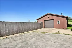 6525 Duck Creek Rd, Berlin Center, OH 44401 - Photo 43