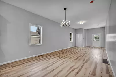 1319 Walnut Road SE, Massillon, OH 44646 - Photo 9