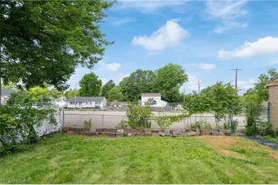 1012 Brown Street, Akron, OH 44301 - Photo 35