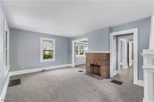 1012 Brown St, Akron, OH 44301 - Photo 7