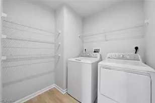 140 Wild Flower Dr, Elyria, OH 44035 - Photo 25