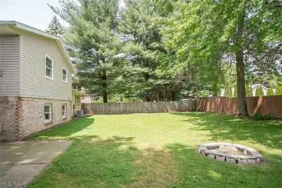 7819 Aramis Street NW, Massillon, OH 44646 - Photo 27
