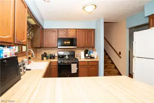 7819 Aramis St NW, Massillon, OH 44646 - Photo 11
