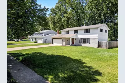 27864 Edgepark Boulevard, North Olmsted, OH 44070 - Photo 11