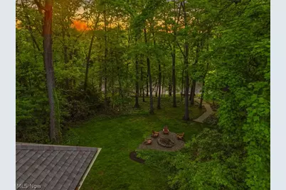 881 Gaylord Grove Road, Cuyahoga Falls, OH 44221 - Photo 11