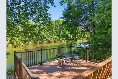 881 Gaylord Grove Road, Cuyahoga Falls, OH 44221 - Photo 7
