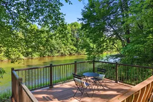 881 Gaylord Grove Rd, Cuyahoga Falls, OH 44221 - Photo 7