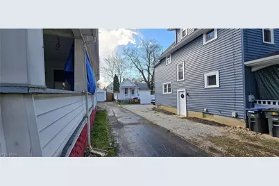 850 Kling Street, Akron, OH 44311 - Photo 3