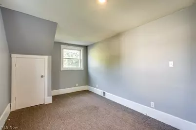 1886 Hillside Terrace, Akron, OH 44305 - Photo 27