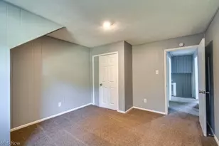 1886 Hillside Terrace, Akron, OH 44305 - Photo 25