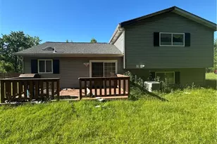 25235 Suwanee Ave, Oakwood, OH 44146 - Photo 9