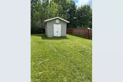 25235 Suwanee Avenue, Oakwood, OH 44146 - Photo 7