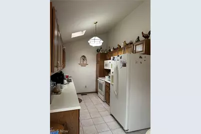 25235 Suwanee Avenue, Oakwood, OH 44146 - Photo 23