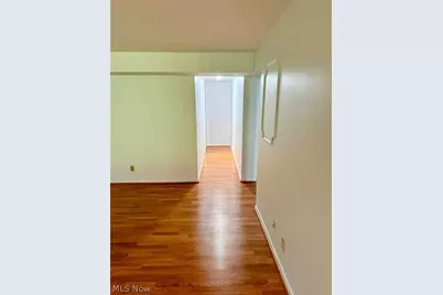 6250 Greenwood Parkway #202, Sagamore Hills, OH 44067 - Photo 9