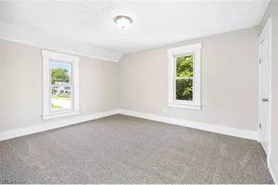 30 16th Street NW, Barberton, OH 44203 - Photo 23