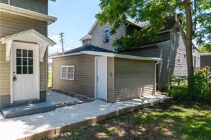30 16th St NW, Barberton, OH 44203 - Photo 5