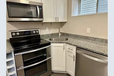 2188 W 6th Street #DOWN, Loveland, OH 44113 - Photo 9