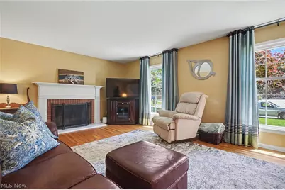 2920 Carters Grove Road, Cuyahoga Falls, OH 44223 - Photo 17