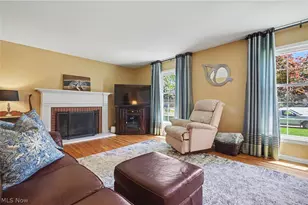 2920 Carters Grove Rd, Cuyahoga Falls, OH 44223 - Photo 17