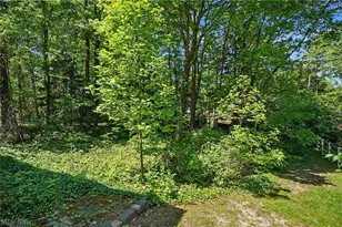 2920 Carters Grove Rd, Cuyahoga Falls, OH 44223 - Photo 9