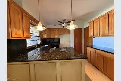 4808 Monticello Boulevard, Richmond Heights, OH 44143 - Photo 3