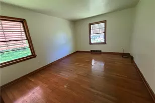4808 Monticello Blvd, Richmond Heights, OH 44143 - Photo 7