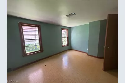 4808 Monticello Boulevard, Richmond Heights, OH 44143 - Photo 11