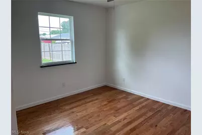 165 W 3rd Street, Frazeysburg, OH 43822 - Photo 11