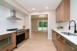 680-26 Fairington Dr, Aurora, OH 44202 - Photo 21