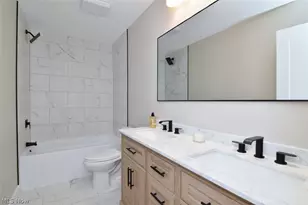 680-26 Fairington Dr, Aurora, OH 44202 - Photo 31