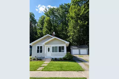 1111 Tremont Avenue SE, Massillon, OH 44646 - Photo 1